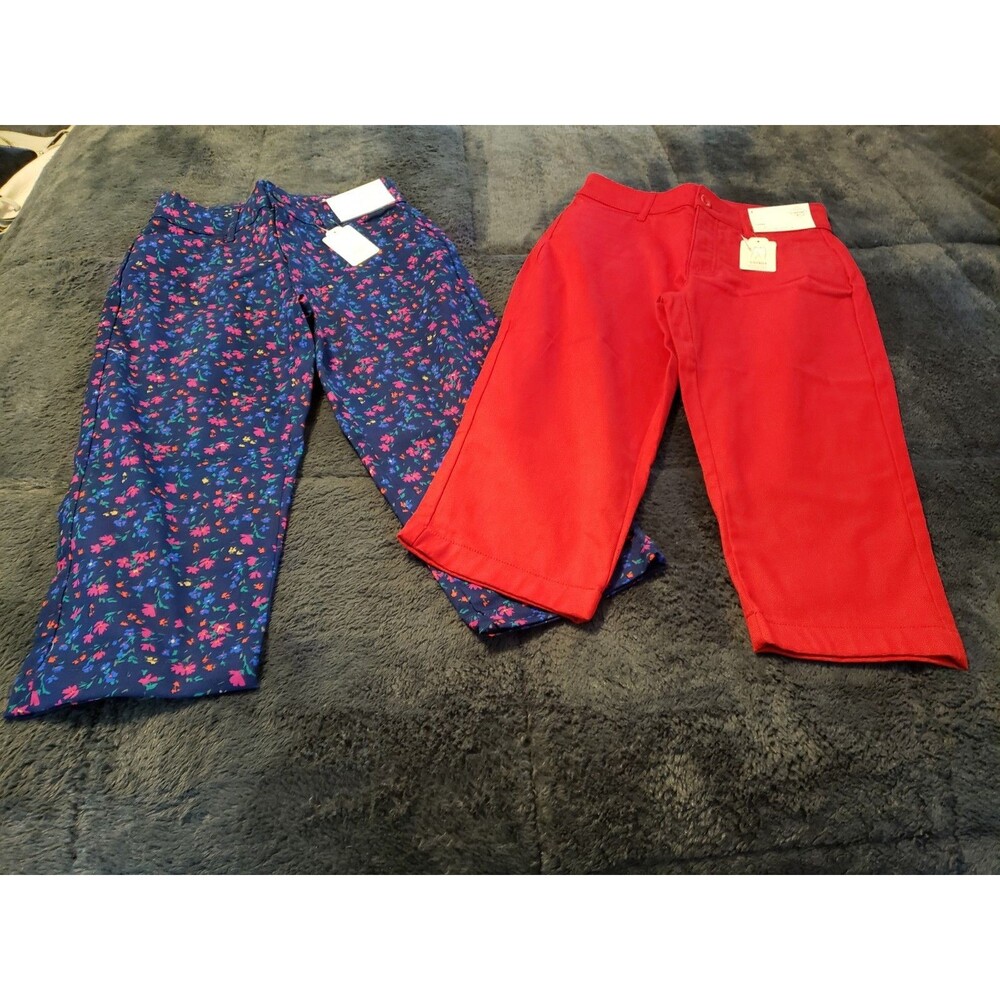 Woman's 2 Pr. Size:2 St. Johns Bay Capri Pants Secretly Slender *NEW WITH TAGS*